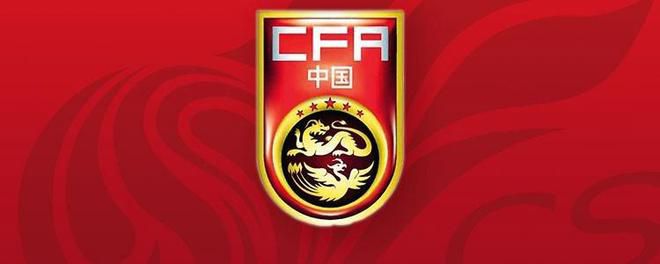 被白丝护士榨精脚交
